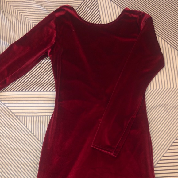 Pretty Little Thing - Picture 2 of 4